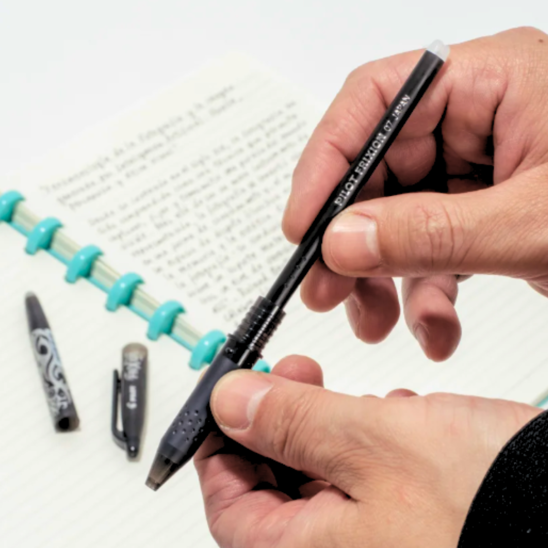 Lápiz Gel Pilot Frixion Ball 0.7 Mm Original Tinta Borrable