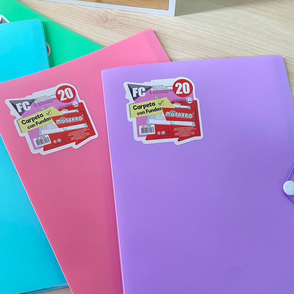Carpeta Archivadora Tamaño Oficio Con 20 Fundas Transparente