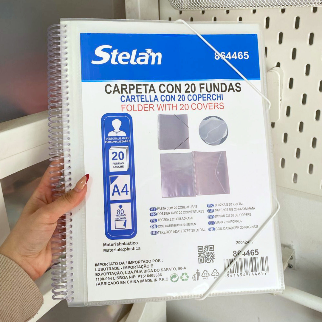 Carpeta Archivadora A4 Con 20 Fundas Y 1 Sobre Transparente